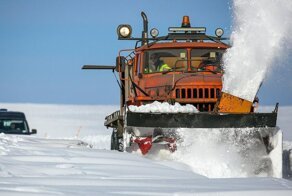 Как в России справляются с огромным количеством снега?