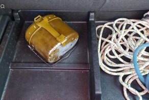 Зачем на Южном Урале водители возят в машине котелок с дырявым дном