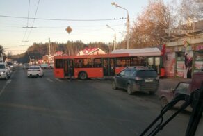 В Нижнем Новгороде погибла женщина-водитель, попытавшаяся остановить автобус