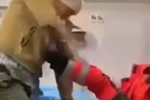 Не стоило обижать медика