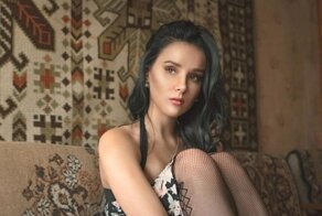 Принцессы Персии, или домашние фотомодели на фоне ковров