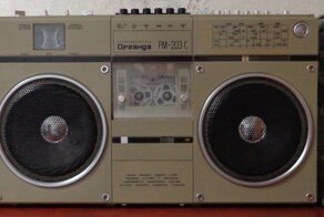 Первая кассетная магнитола СССР