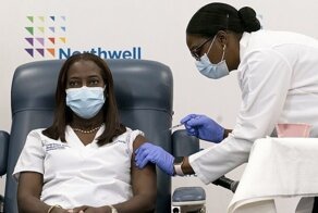 В США  от COVID-19 сначала привьют цветное население, а уж после - всех остальных