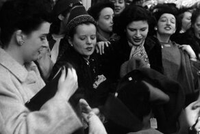 Как выглядела крупнейшая "Черная пятница" в Macy's 1948 года
