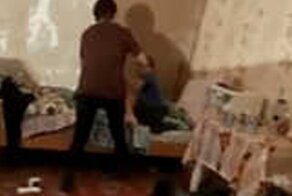 Пьяная "яжемать" избила сына из-за проблем с поведением в школе