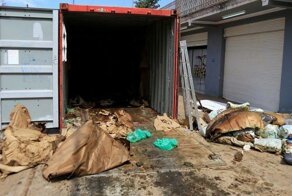 Нелегальные мигранты погибли в контейнере с удобрениями по пути из Сербии в Парагвай