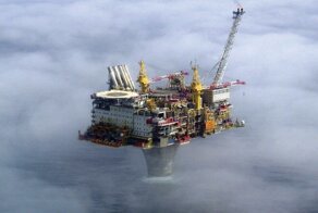 Нефтяная платформа на ножке