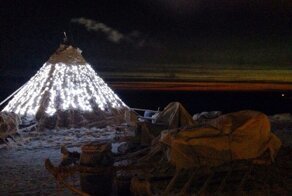 Новогодний чум на Ямале