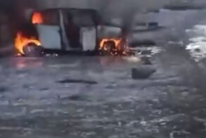 "Хотел освятить": житель Владивостока во время обряда случайно сжег авто