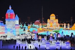 В Харбине открылся ежегодный фестиваль "Мир льда и снега"