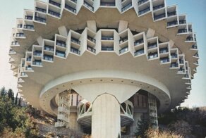 Фотографии невероятных зданий времён СССР