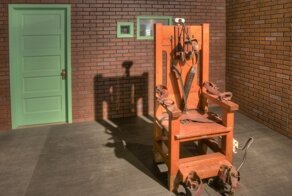 Совсем негуманный электрический стул