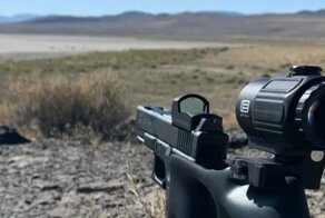 Попасть из пистолета в цель на дистанции в 2 километра - мировой рекорд