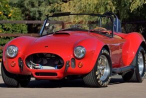Shelby 427 Cobra FAM 1965 года, принадлежавшая Полу Уокеру, уйдет с молотка