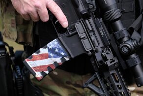 FBI предупредило о подготовке перехода протестов в США в вооружённую фазу