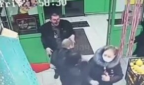 Охранник-чеченец избил покупателя "Пятерочки" в Москве