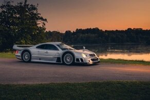 Mercedes-Benz CLK GTR – гоночный болид для дорог общего пользования