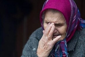 Участковый украл у 89-летней старушки квартиру