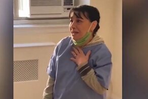 Жители дорогой многоэтажки сделали невероятный подарок своей уборщице