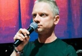 Комик из "Stand Up" найден мёртвым в своей квартире