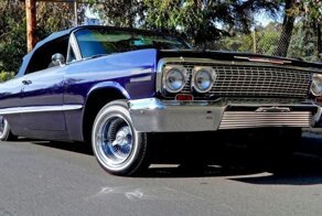 Лоурайдер от West Coast Customs, которым когда-то владел Коби Брайант
