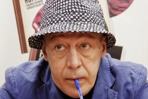 "Дяде Мише присылают много теплой одежды и закруток": жизнь Ефремова в колонии