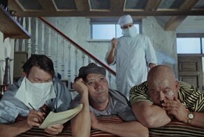 Как правильно поставить укол в домашних условиях другим людям и себе