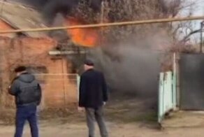 Кубанский пенсионер соорудил механизм, чтобы сжечь соседские дома, но спалил только свой