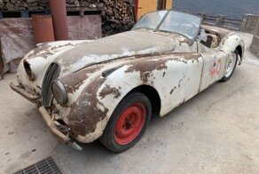 Бедолага: Как выглядит Jaguar XK120 простоявший в горах более 50 лет?