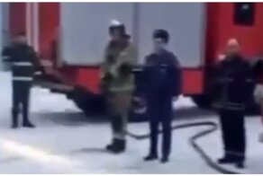 Эффектные проводы пожарного на пенсию