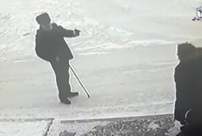 Дожили: старики выясняют отношения при помощи оружия