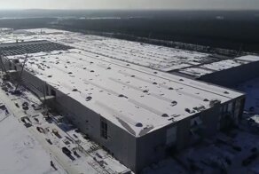 Илон Маск показал Гигафабрику Tesla с высоты птичьего полета