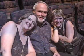 Троица полиаморов рассказала о своем сексуальном контракте