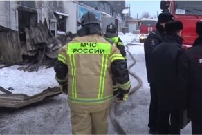 «У нас закончился воздух»:  огнеборцы погибли во время пожара на складе автозапчастей