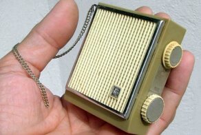 Причины развала радиозаводов СССР на примере маленького приемника