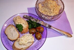 Икорное масло