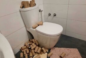 Я живу с монстром!