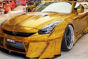 Уникальный «золотой» Nissan GT-R с узорами на кузове продается в Дубае