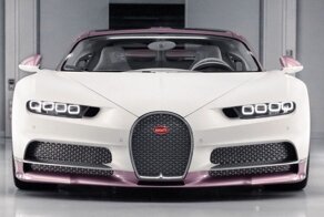 Британец заказал эксклюзивный розовый Bugatti Chiron и подарил его своей жене