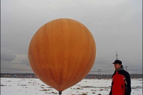Запуск стратосферного зонда (23 фото + 2 видео)