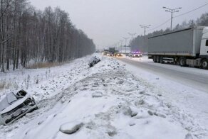 Авария дня. Четыре человека пострадали в ДТП на трассе в Свердловской области