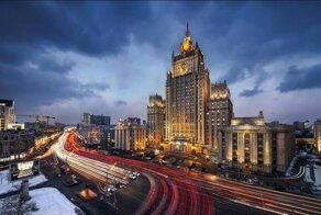 В МИД России после ввода новых санкций призвали США не играть с огнём