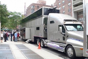 Гигантский трейлер Уилла Смита (12 фото)