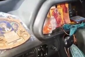 Россиянка приехала в автосервис на "экранированной" от излучения машине