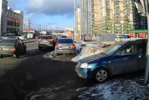 Хитрость для комфортного выезда с парковки