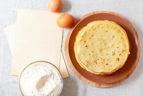 Выпечка не в ажуре: почему при жарке блинов в них не образуются дырочки?