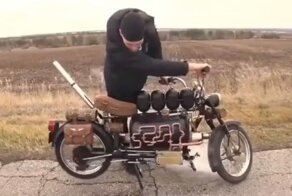 Пароцикл — Мотоцикл с паровым двигателем