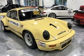 Porsche 1974 года, на котором участвовал в гонках Пабло Эскобар, обойдется вам в 2,2 миллиона долларов