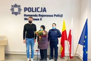 Девушка подарила 2,5 миллиона старушке, у которой отняли все сбережения