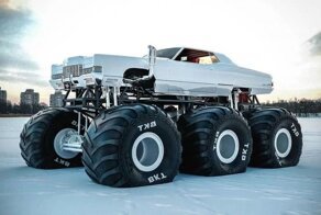 Mercury Marquis «Big Foot» — шестиколесный  грузовик-монстр